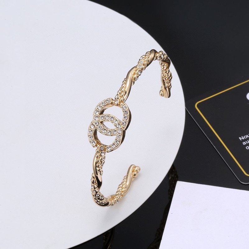 Ch**el bracelets